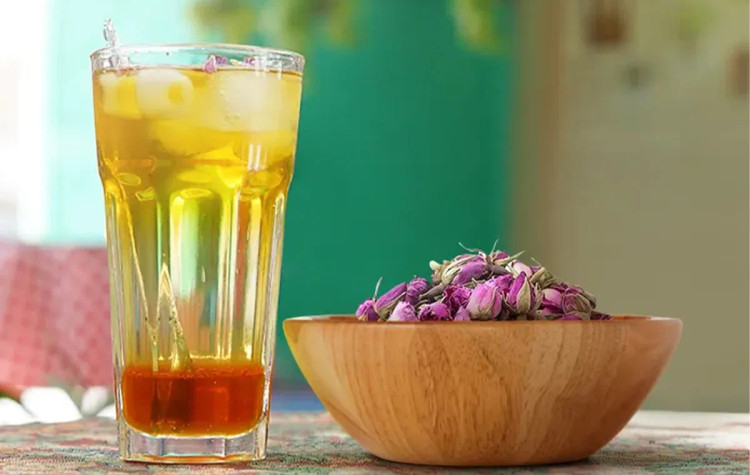 شربت گلاب زعفران ۱ لیتری - سنتی و آرامبخش - بدون مواد نگهدارنده